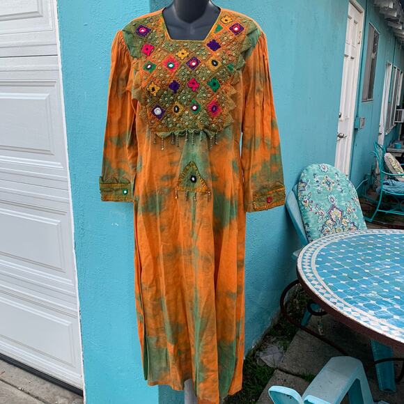 VINTAGE TIE DYE FESTIVAL HIPPIE MIRRORED EMBROIDERED KAFTAN CAFTAN DRESS M/L - Picture 1 of 10